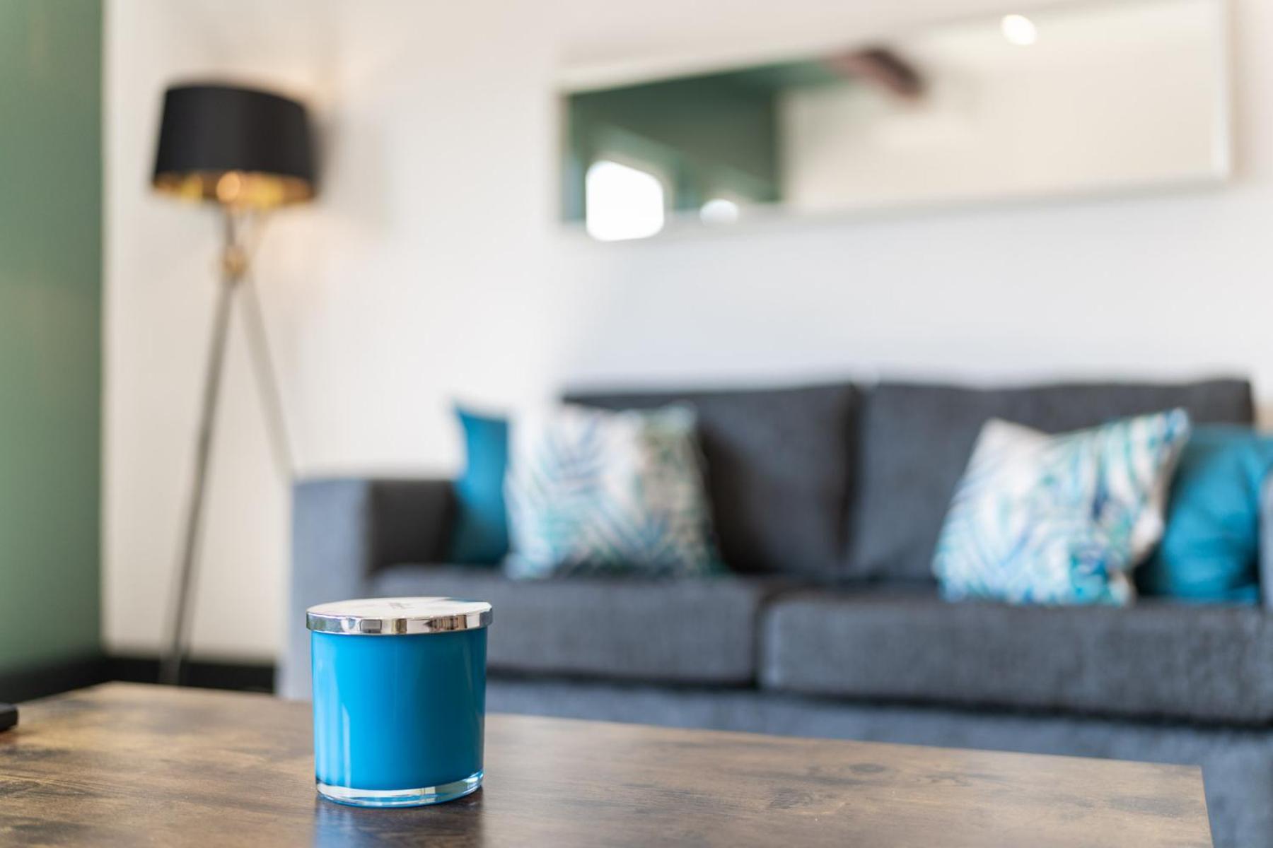 The Kingsway- 2 Bedroom Central Swansea Apartments By Stayright Extérieur photo