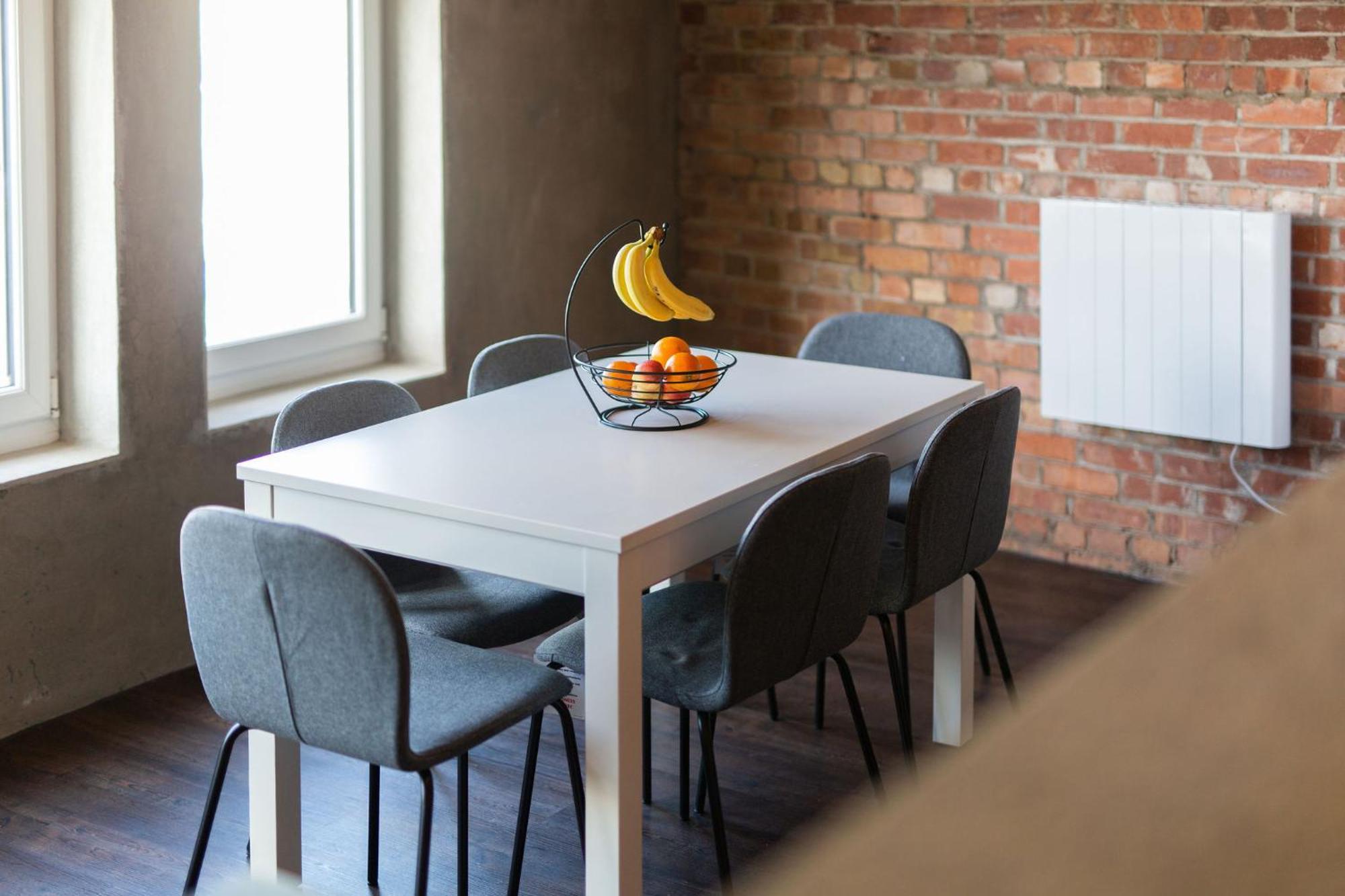 The Kingsway- 2 Bedroom Central Swansea Apartments By Stayright Extérieur photo